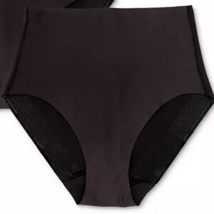 NWOT Miraclesuit Light Control Brief Black  SMALL